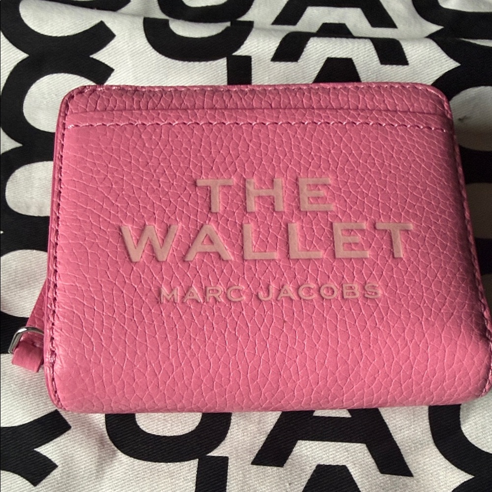 Marc Jacobs Pink leather Wallet